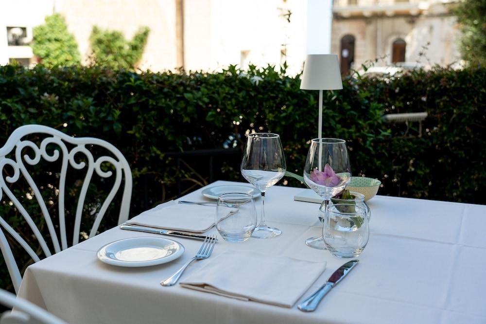 OSTUNI PALACE - Hotel Bistrot&SPA Exterior foto